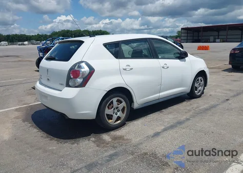 2009 Pontiac Vibe z USA, uszkodzony, nr VIN 5Y2SP67819Z443642